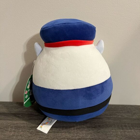 Squishmallow Yuri the Yeti Nutcracker - Picture 5 of 5